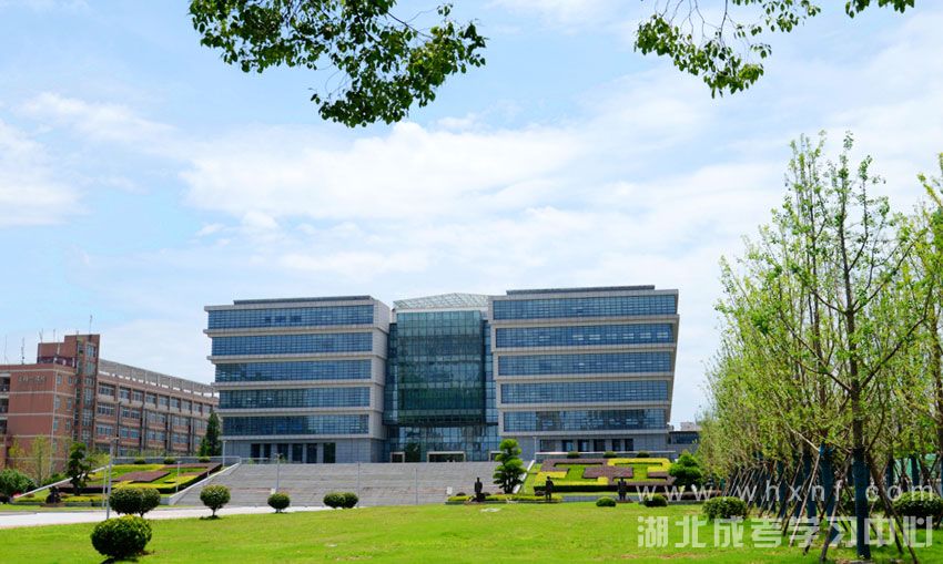 湖北工业大学图书馆